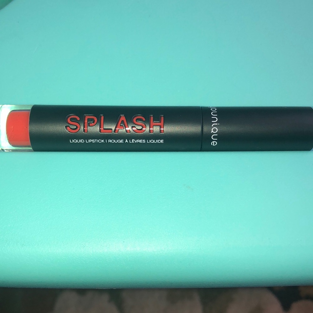 Younique Splash Liquid Lipstick